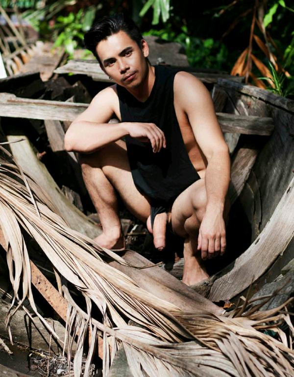 MAN-OMG-7---JOEY-RAINING-BOY